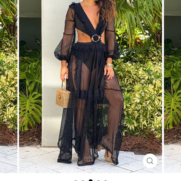 Gorgeous sexy black maxi dress - Picture 1 of 4